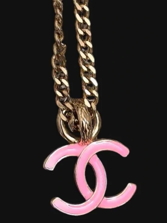 💖  Pink CC Chain Necklace  💖
