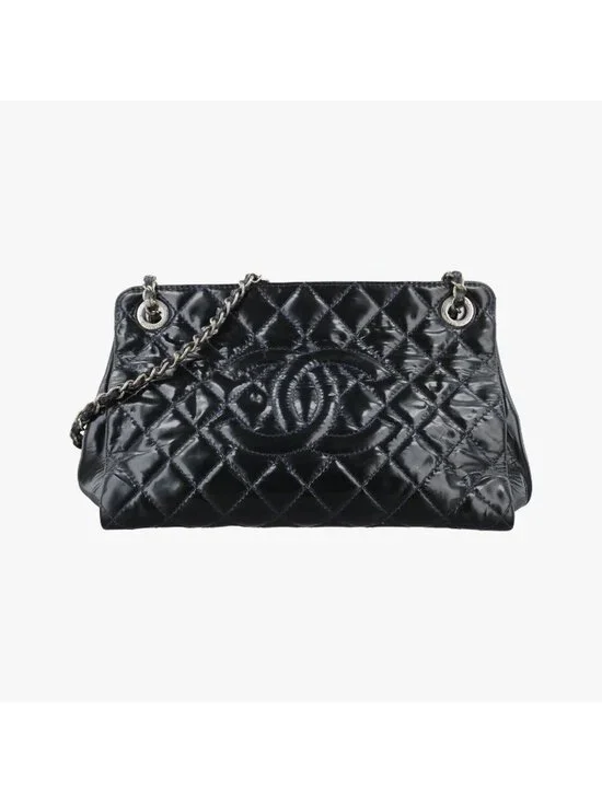 Chanel Quilted CC Logo Grand Shopping Tote GST Green Patent