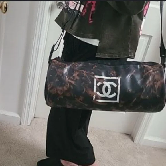CHANEL Sport Ligne Gradient Shoulder Bag