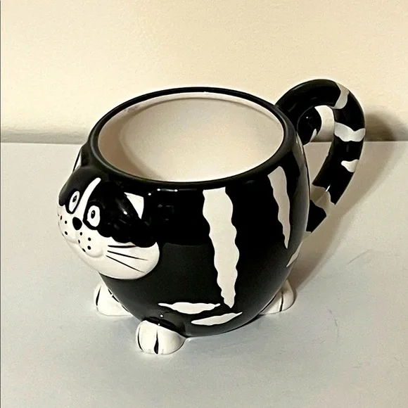 Pier1. Black and White Chubby Cat Mug. Hand Painted. NWOT