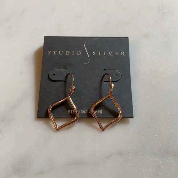 NEW Rose Gold Earrings