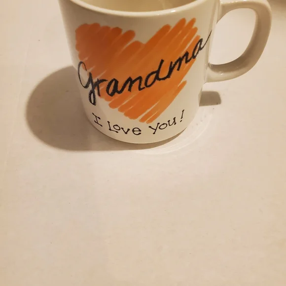 I LOVE GRANDMA MUG