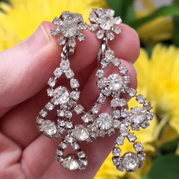 Vintage Clear Rhinestone Costume Clip Earrings