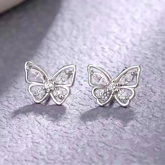 New 925 Sterling Silver Butterfly Earrings