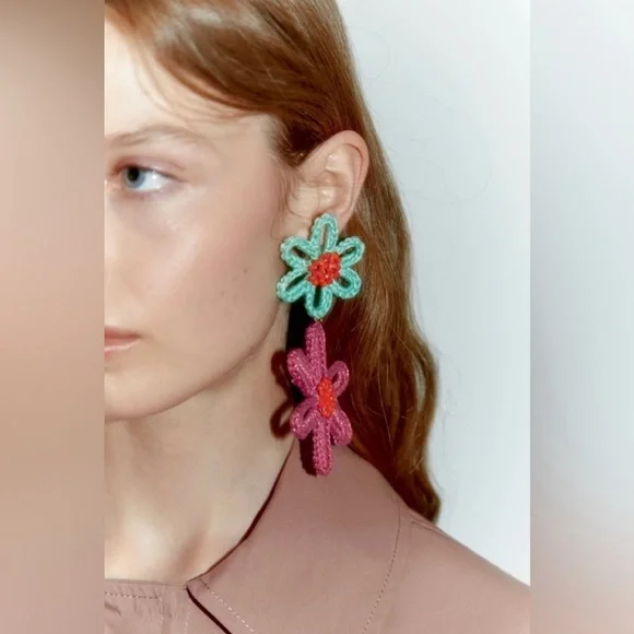 Zara - 🌸🌺🌸Pink Crochet Flower Earrings - NWT