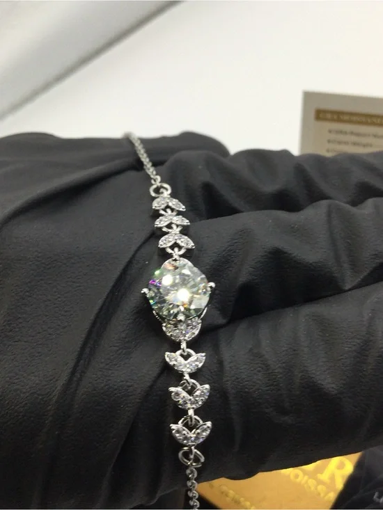 Sterling Silver Clear Crystal Bracelet - Elegant White Sparkle