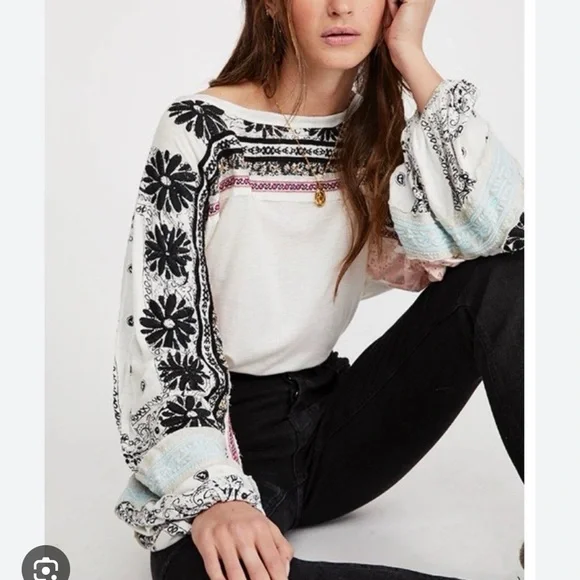 Free People Women's Floral Print Top - Black and White
