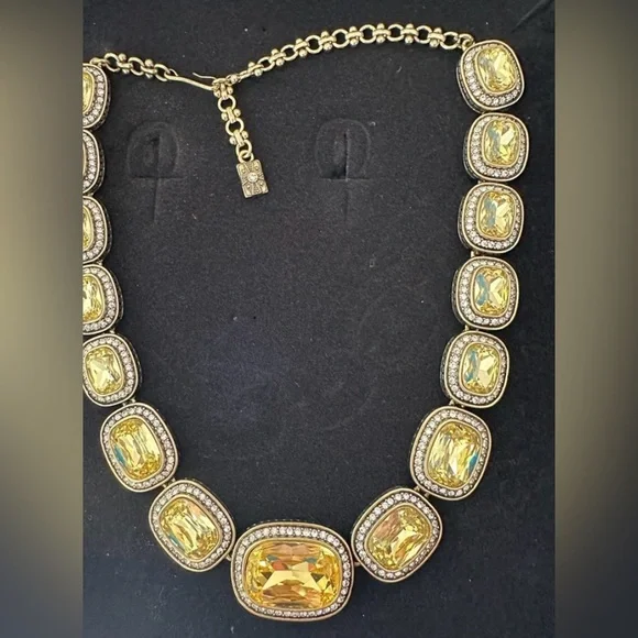 Beyond Gorgeous HEIDI DAUS Vintage Necklace  Citron Crystal 16-20