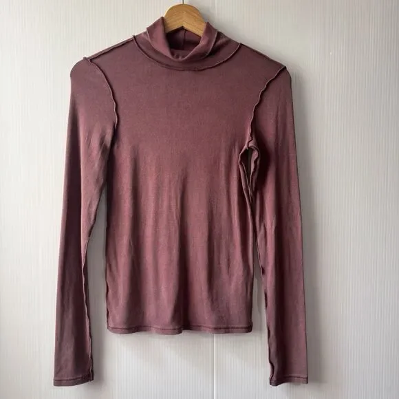 We The Free/Free People Mauve Exposed Seam Turtleneck Top OB2094332 Womens Sz XS