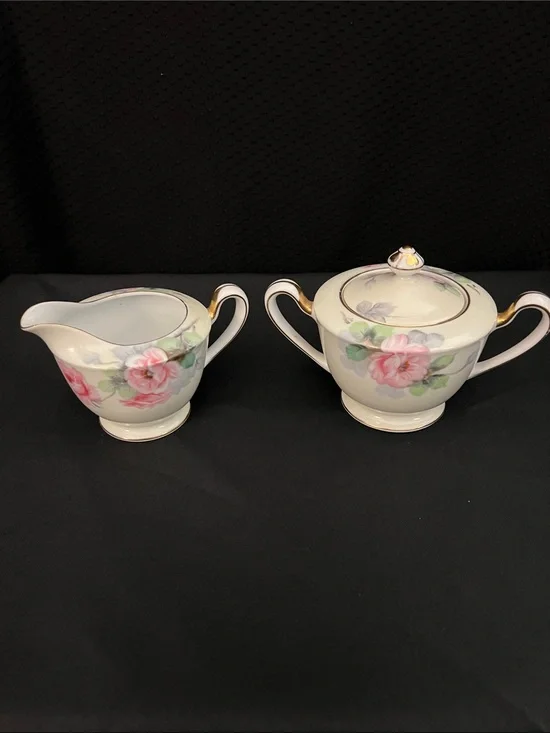 Aichi China  Porcelain Sugar and Creamer Set with Gold Trim - Pink Roses