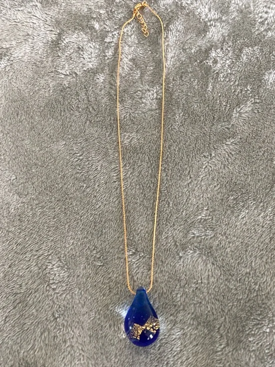 Blue tear drop glass pendant necklace