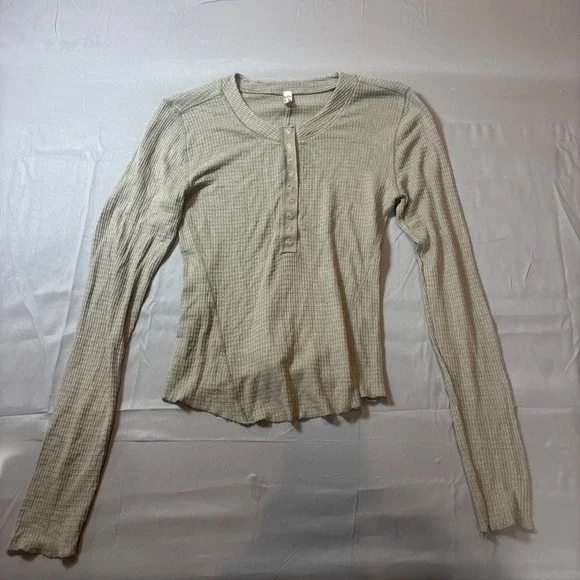 Free People Long Sleeve Ribbed Henley Top in Light Taupe