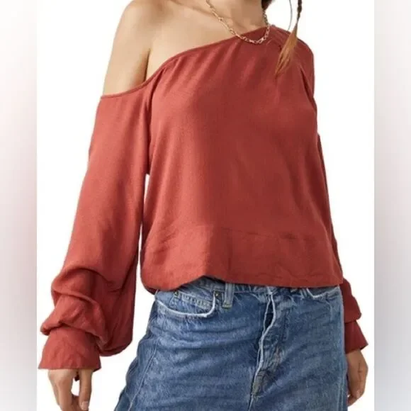 Free People Justina One Shoulder Blouse in Warmstone, NWT