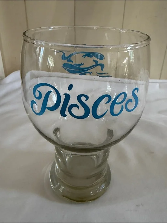 Pisces Zodiac Glass Goblet Blue Fish Astrology Pedestal Beer Water Cup - 24 oz