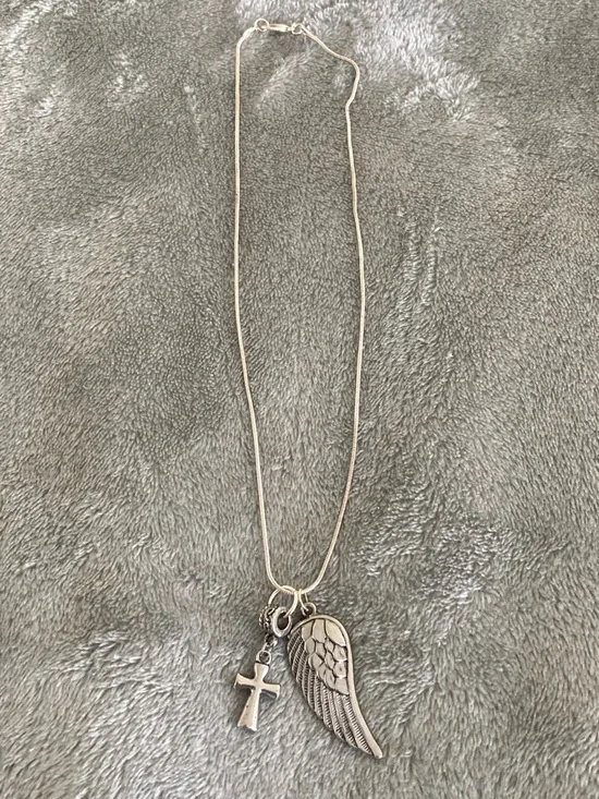 Faith cross necklace