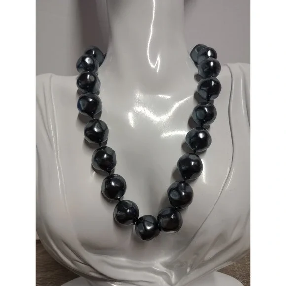 Vintage Silver Tone Chunky Faux‎ Pearl Hand Knotted Necklace Dark Shiny Beads