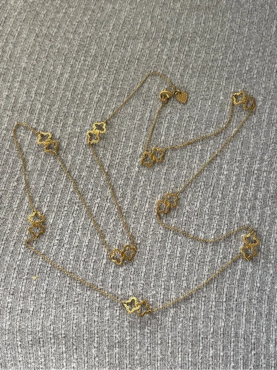 Vintage Stella & Dot marked gold tone intertwined clovers chain necklace