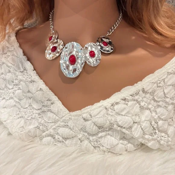 Western Bib Necklace‎ Silver Tone Hammered Cabochon Statement Southwestern 20583