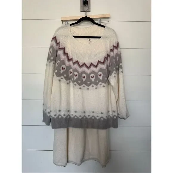 Free People Women’s Large Milly Set Sweater and Skirt New