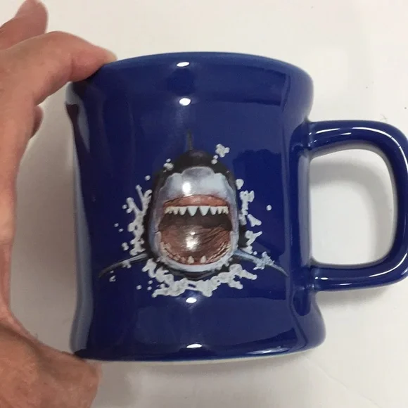 Ripley’s Aquariums Shark  Shark Bite 3D Coffee Mug