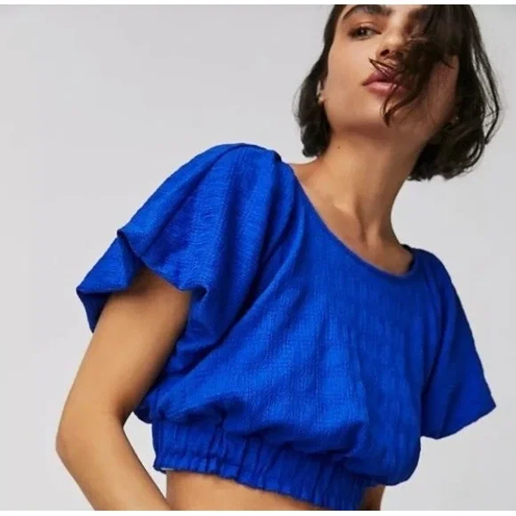 Free People Tovah Royal Blue‎ Crop Top S Smocked Hem Flutter Sleeve Crepe Blouse