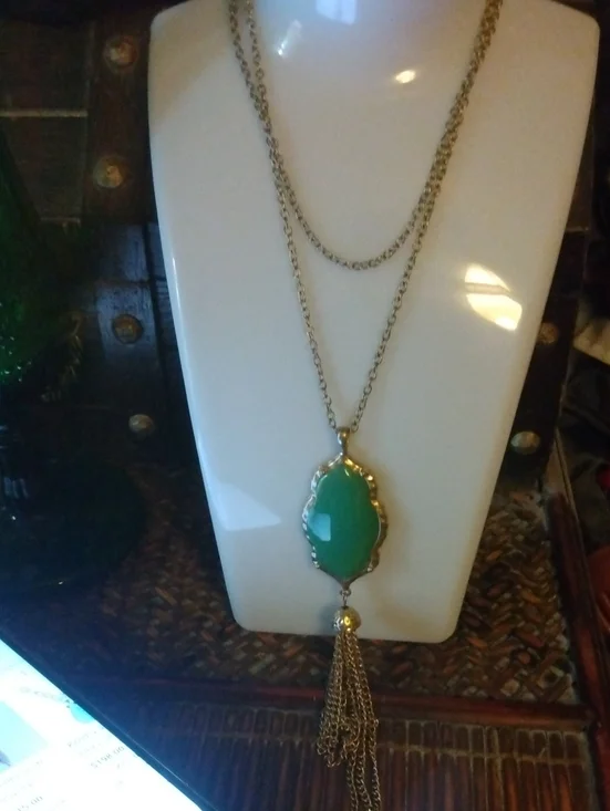 Kendra Scott Gold-Tone Green Stone Tassel Pendant Necklace