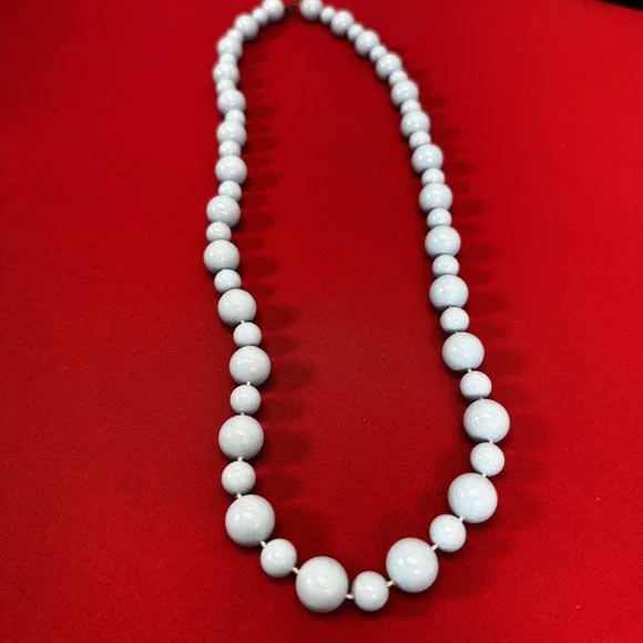 Vintage Light‎ Blue Medium & Large Bead Necklace
