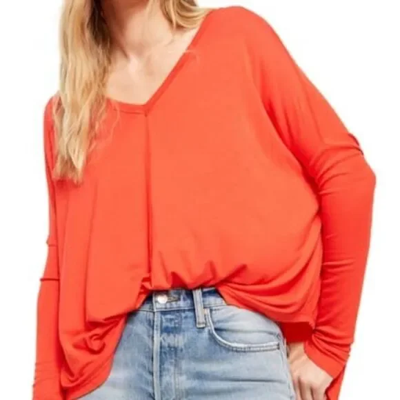 Free People Women's Sz Large Red Long Sleeve V-Neck Moonshine Tunic Tee Top
