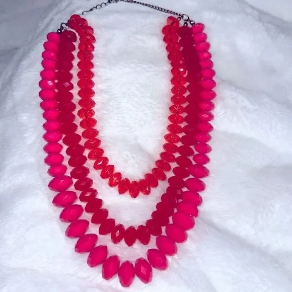 Vintage 1950’s Style Acrylic Beaded 3 Strand Choker- Pink and Red