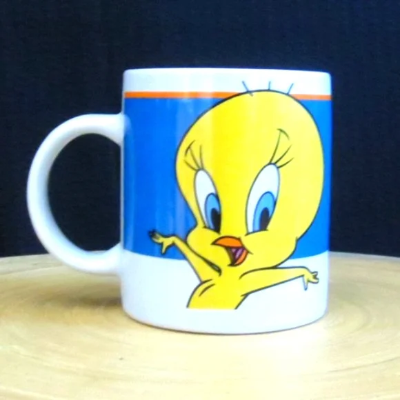 NEW Gibson Cup Tweety Bird Delight WB Character Graphic Ceramic 11oz Coffee Mug