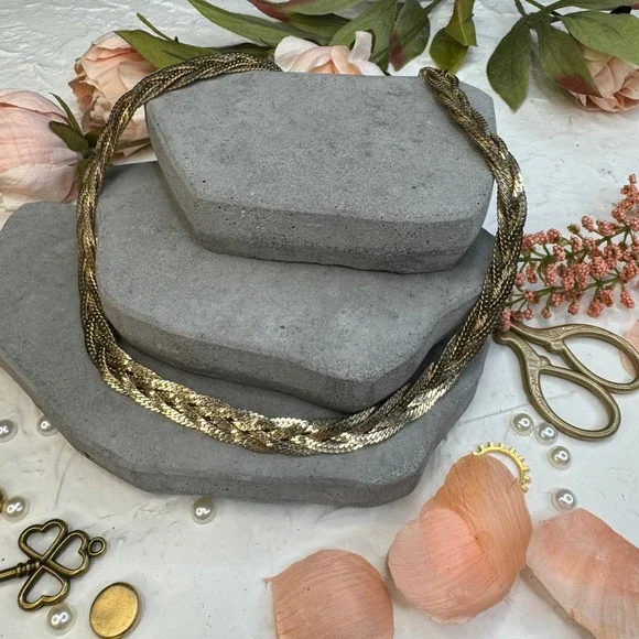 Vintage Tri Tone Braided Herringbone Necklace Gold Silver Rose Gold Korea 18in‎