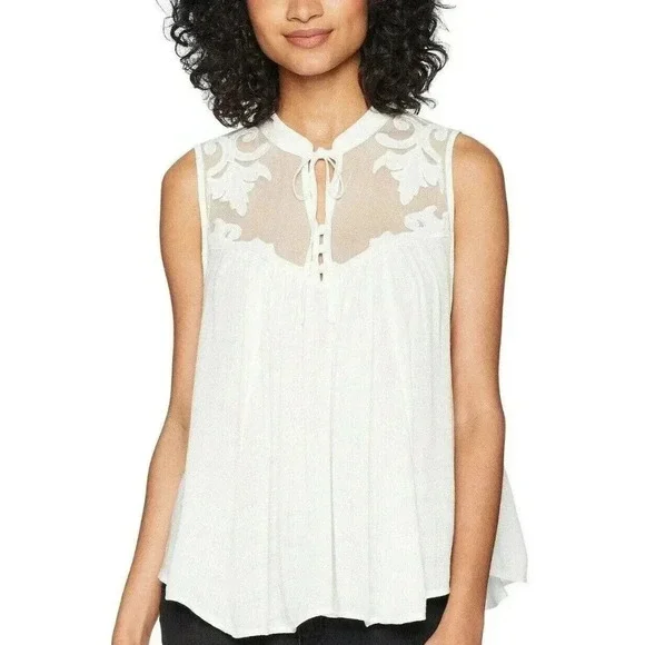 Free People white western cross hatch mesh tie front blouse size‎ Small