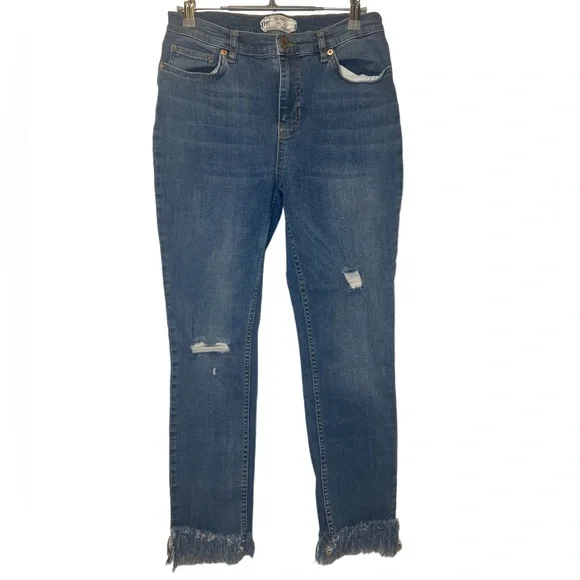 Free People Great Heights Skinny Distressed Frayed Hem Ankle Blue Jean‎ Sz 29