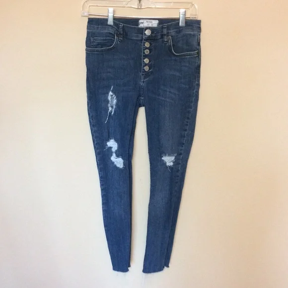 Free People skinny Reagan jeans distressed button denim button fly