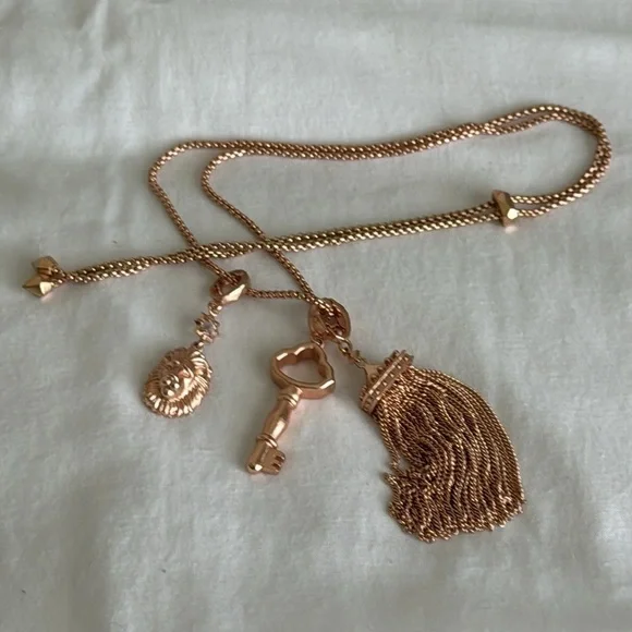 Kendra Scott Zosia long adjustable‎ pendant necklace in rose gold