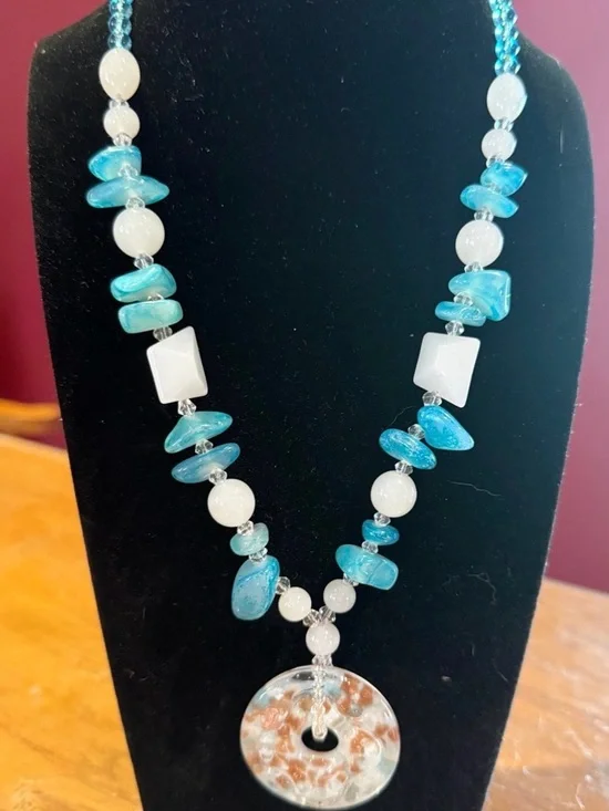 Turquoise & White Beaded Pendant Necklace - Unbranded