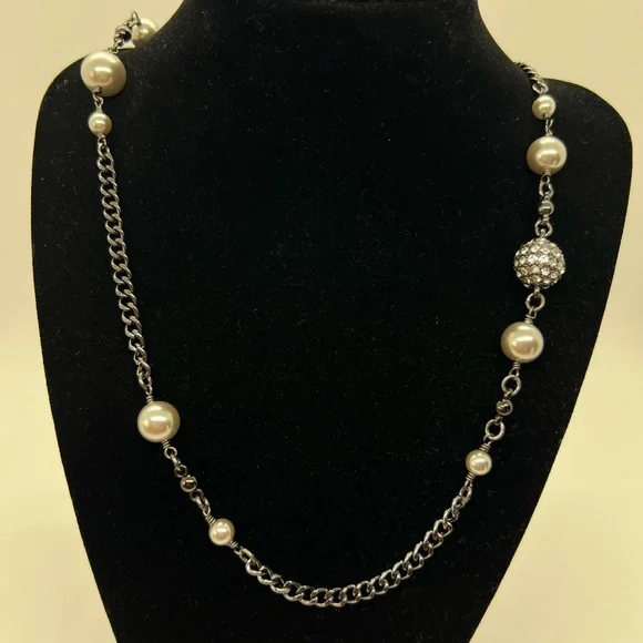 J Crew Beaded Station Faux Pearl Gun Metal Silver Tone Long‎ Necklace Approx 31”