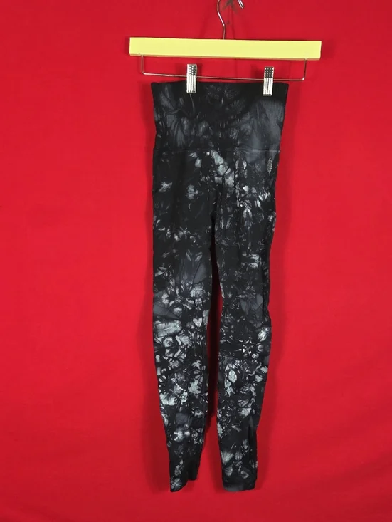 FREE PEOPLE MOVEMENT Good Karma‎ Tie Dye Leggings Black Gray Womens Size Small