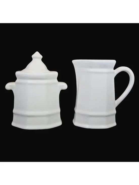 Pfaltzgraff Heritage White Creamer & Sugar Set USA Castle Mark Vintage 1960s-70s