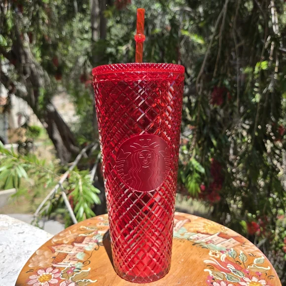 Starbucks Tumbler Red Winter Holiday 2021‎ Venti Jeweled Cold Cup 24oz Cup New