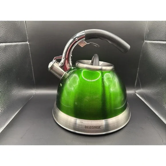 Bergner Model 1590 Stainless Steel Whistling Kettle Teapot Green‎ Glossy