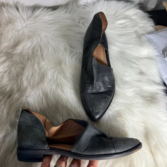 Free People Royale Flat Carbon Black Distressed D'Orsay Pointed Toe Shoes 39