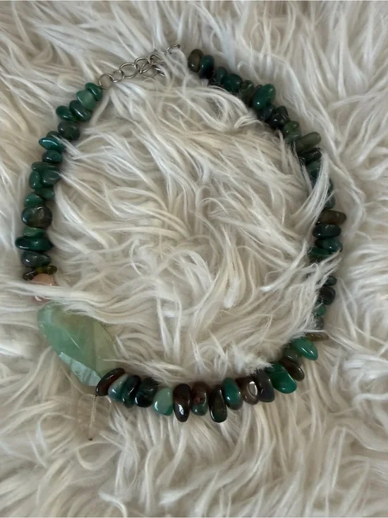 Chic Green Beaded Stone Necklace for Women
