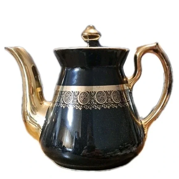Vintage Hall China Black & Gold  Philadelphia Teapot Heavy Gold Trim Made In USA