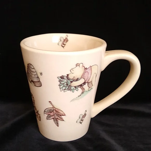 DISNEY MUG Winnie the Pooh and Friends