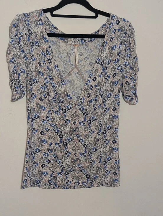 Free People Hollywood Floral Top XS Ruched Puff Sleeves Button Front Boho