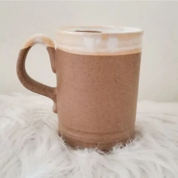 Pottery mug