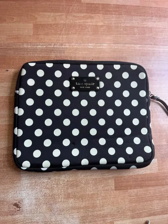 Kate Spade New York La Pavilion 13