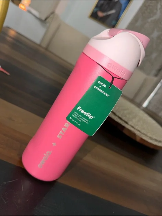 Owalo x Starbucks FreeSip Pink Travel Tumbler
