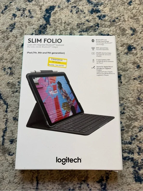 NWT Logitech Slim Folio iPad Keyboard Case